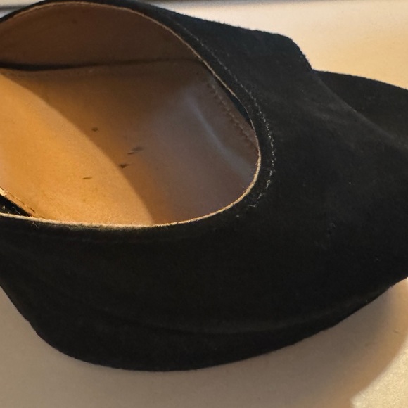 Nanette Lepore Viola Black Velvet Floral Platform Heels - Picture 14 of 15